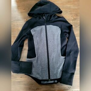 Ivivva girls yoga jacket